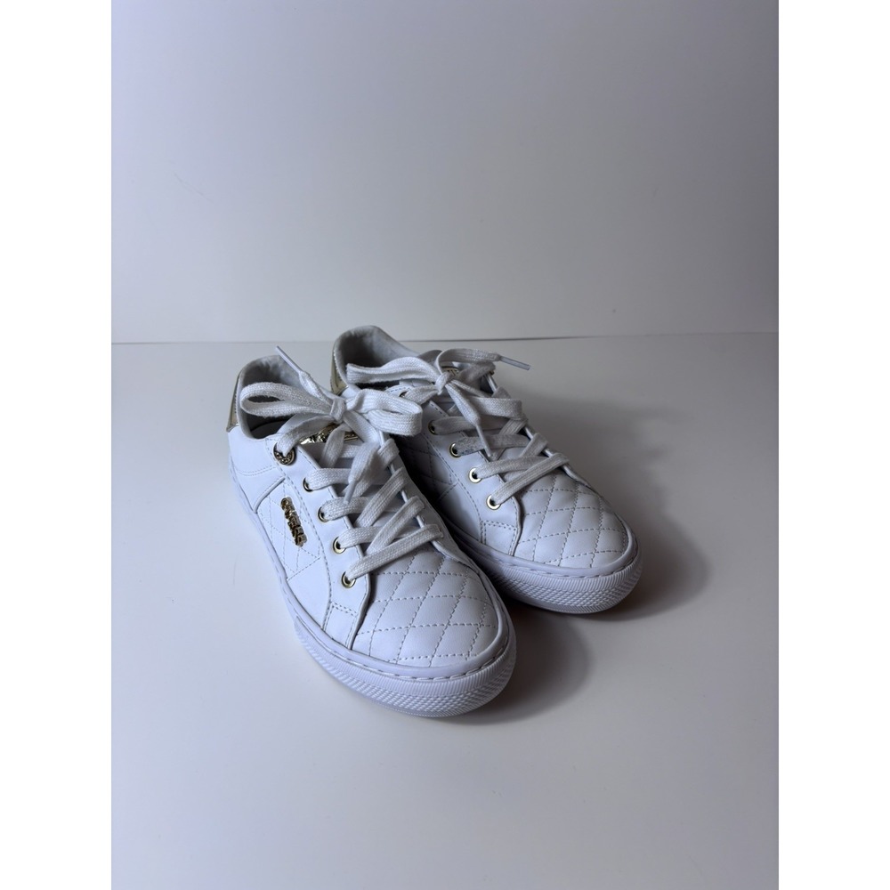 GUESS Womens GWLoven Lace Up Shoes Size 7 White Gold Quilted Sneakers